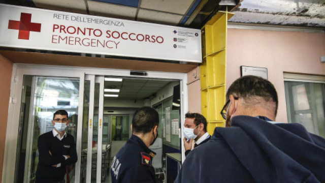 Roma, assalto all'Umberto I: 'Se fosse arrivato un paziente grave non avremmo potuto curarlo'.