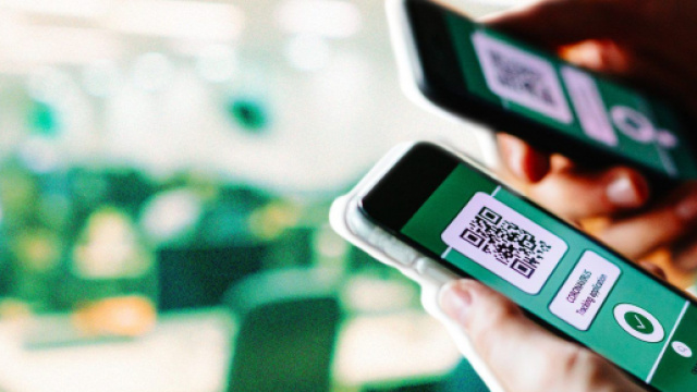 Green pass obbligatorio a lavoro, la bozza del DPCM: sì a controlli 48 ore prima.