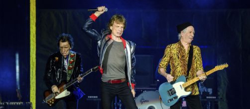 Rolling Stones: la band cancella Brown Sugar dalla scaletta del tour per il suo testo