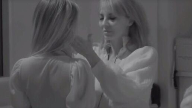 GF Vip riti esoterici, previsioni del futuro e apparizioni di spiriti.