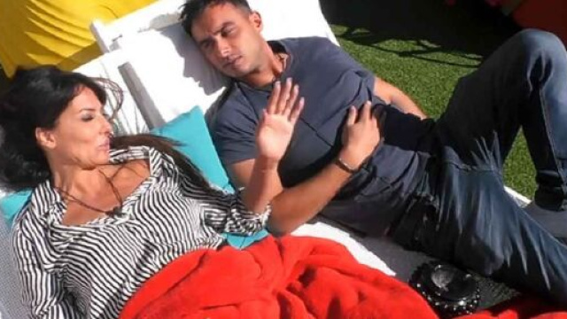 GFVip, Nicola si dichiara a Miriana ma lei lo gela: 'Fuori devo chiarire una cosa'.
