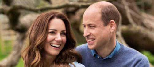 Prince William and Kate Middleton will likely visit the U.S. in 2022 to boost their popularity (Image source: Facebook/Royal Family)