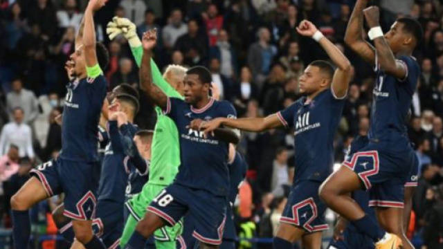 Le PSG encore sous le feu des critiques (cr&eacute;dit Twitter)