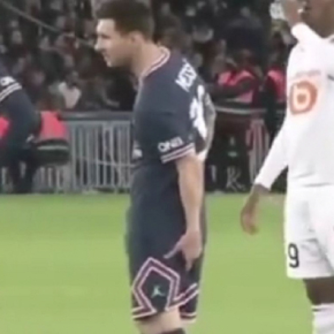 L'attitude de Messi inquiète les supporters du PSG (capture YouTube)