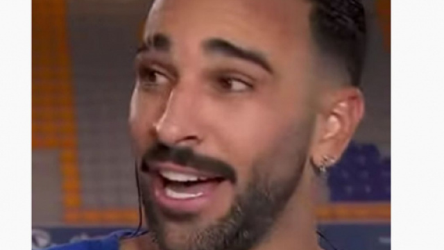 La réaction hilarante d'Adil Rami (capture YouTube)