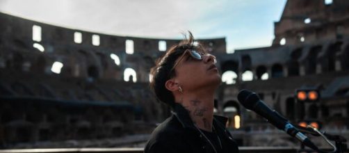 Ultimo in concerto al Colosseo.