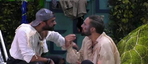 Grande Fratello Vip, discussione accesa tra Gianmaria e Alex Belli.