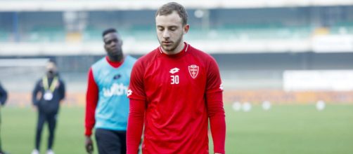 Inter su Carlos Augusto, duello con la Roma.