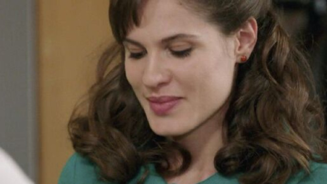 Il Paradiso delle Signore 15-16 novembre: Anna accetta l'invito di Salvatore.