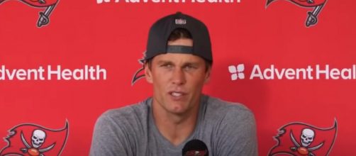 Brady has a 5-1 record against the Giants in the regular season (Image source: Tampa Bay Buccaneers/YouTube)