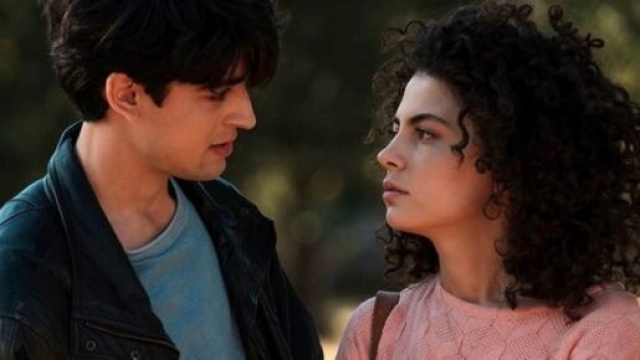 Storia di una famiglia perbene, puntata finale: il clan di Michele rischia l'arresto.