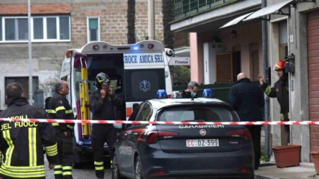 Vetralla, ha il divieto di avvicinamento: entra in casa e uccide il figlio di dieci anni.