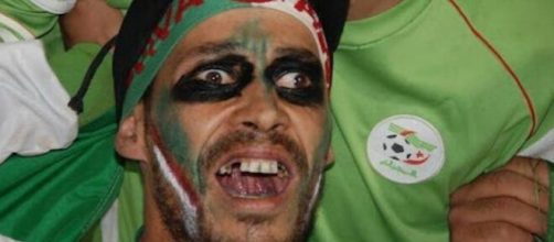 Algérie - Burkina Faso : Une incroyabe scène de magie noire avant le match (capture YouTube)