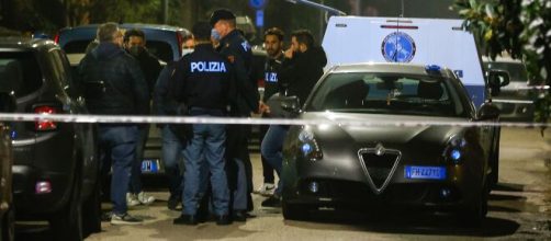 Sassuolo, strage in famiglia: ha ucciso moglie, suocera, i figli di 2 e 5 anni e poi si è tolto la vita.