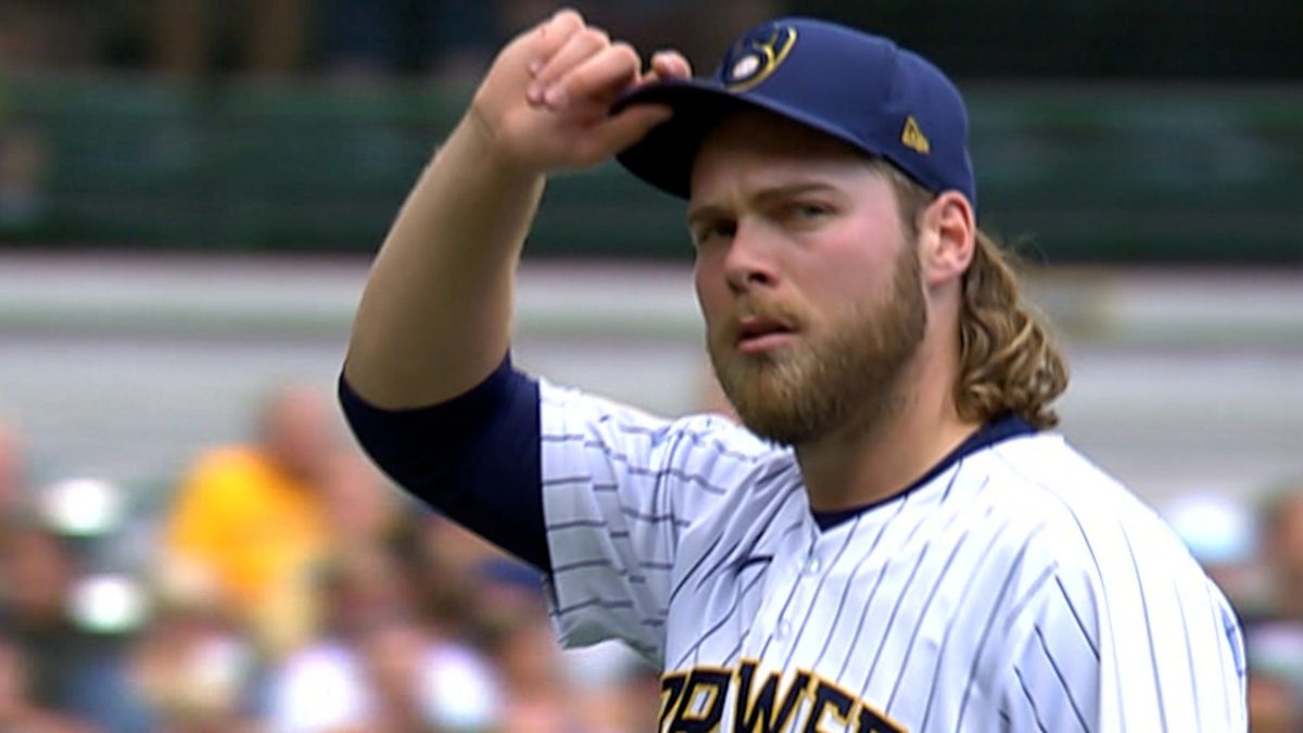 Former Saint Mary's Gael Corbin Burnes wins NL Cy Young Award