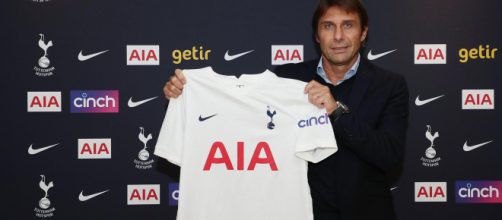 Tottenham: è Antonio Conte il nuovo allenatore.