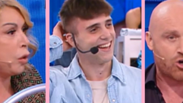 Amici, Lda canta "It's oh so quiet" e va in sfida: nella polemica interviene Gigi D'Alessio.