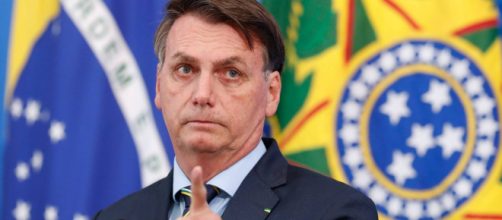 Bolsonaro diz que quer voltar com educação moral e cívica (Agência Brasil)