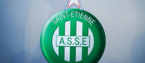 Nouveau logo de l'ASSE : les supporters des Verts agacés des propositions - Source : capture d'écran, Twitter @le10sport