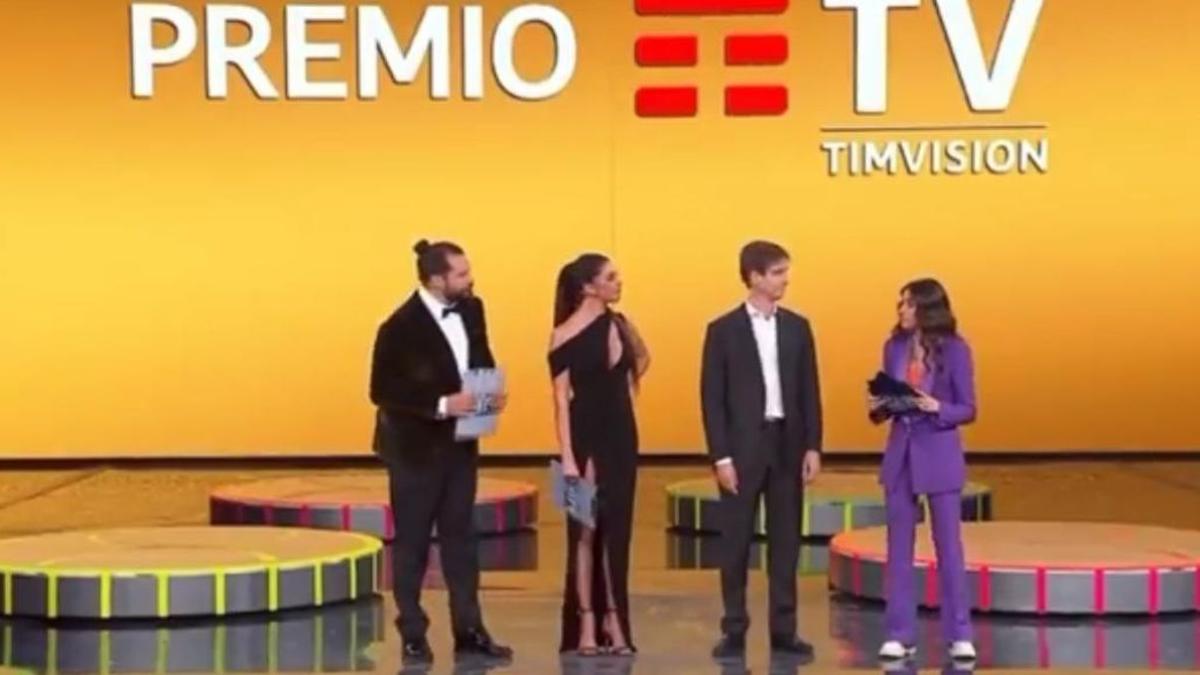 giulia stabile gaffe alla finale di tu si que vales 2021 spoilera il vincitore video