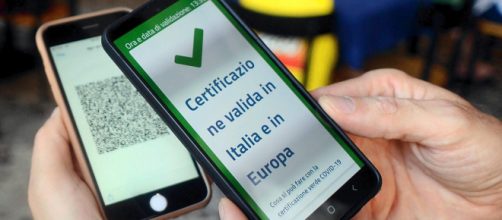 Green Pass: non averlo potrebbe portare al decadimento dei requisiti per il reddito di cittadinanza.