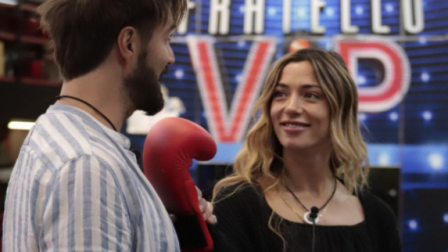 GF Vip, la moglie di Alex entra in casa?