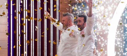 Por primera vez en la historia de 'Masterchef', dos ganadores comparten el premio (RTVE)