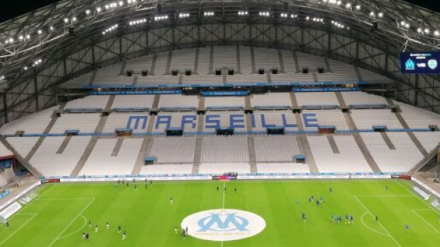 Le staff de l'OM sous le feu des critiques. (crédit Twitter Stanislas Touchot)