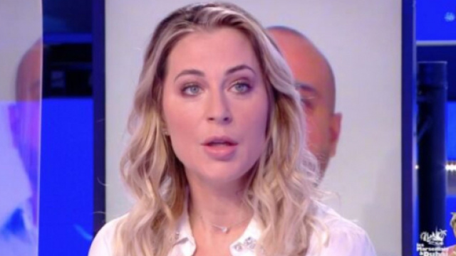 Magali Berdah sur le plateau de TPMP. Source : capture d’écran C8.