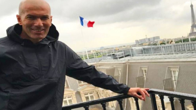 Zinédine Zidane, lors d'un passage dans la capitale parisienne - Source : Instagram, @zidane