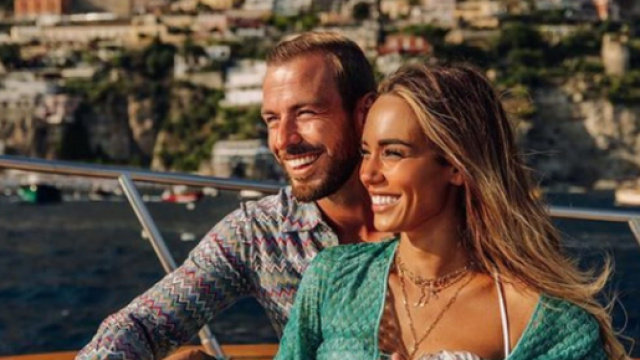 Les Marseillais vs Le Reste du Monde 6 : Hilona oublie Julien Bert dans les bras de son ex, il prend une décision radicale !