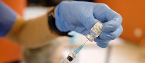 Desde que se anunció el Día Internacional del Sida, los científicos no han fabricado una vacuna para combatir el virus (Flickr)