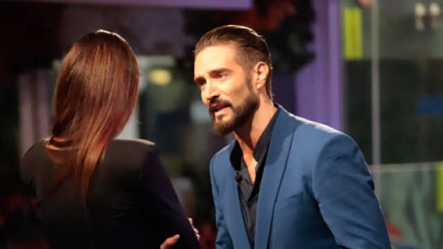 Grande Fratello Vip, Alex contro sua moglie Delia.