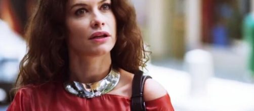 Bárbara em 'Um Lugar ao Sol' (Reprodução/TV Globo)