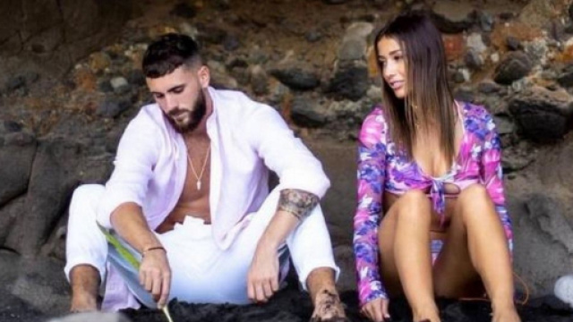 Les Princes de l'Amour 9 : Isabeau "à bout" à cause du comportement d'Illan, ils officialisent leur rupture.