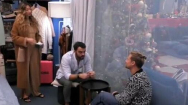 GF Vip, Soleil caccia via Gianmaria dalla camera.