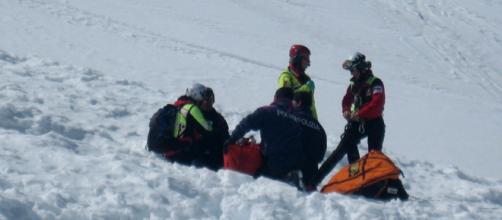 Bormio, sciatore travolto da valanga salvato da quattro ragazzini.
