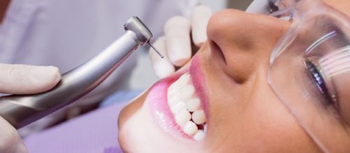 Detartrasi: l’importanza di togliere il tartaro per avere denti in salute.