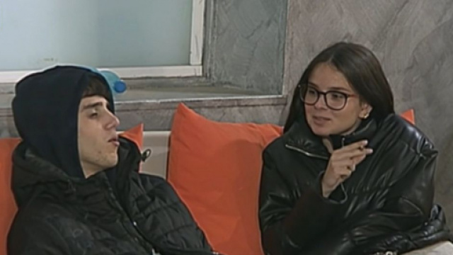 Amici di Maria De Filippi, Elena provoca LDA e lui la frena: "Tra noi un bene in amicizia'