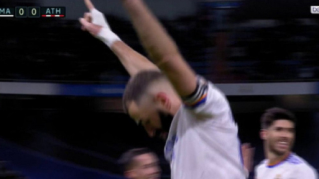 Benzema buteur contre Bilbao, le stade crie 'Karim Ballon d'Or' (capture YouTube)