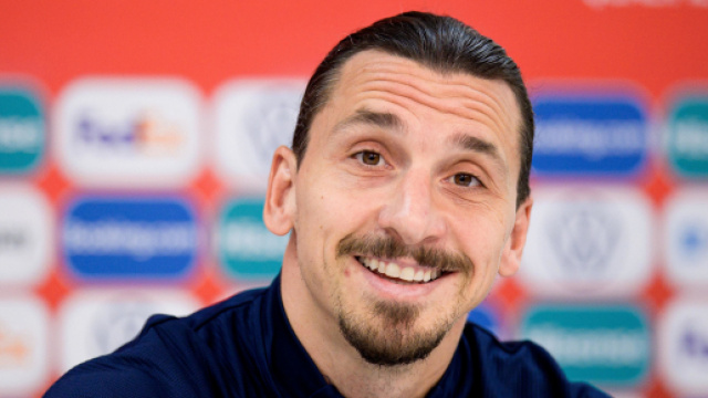 Zlatan Ibrahimovic aurait proposé ses services au PSG pour devenir directeur sportif - Source : Twitter
