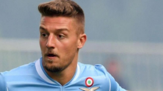 Sergej Milinkovic Savic, centrocampista della Lazio.