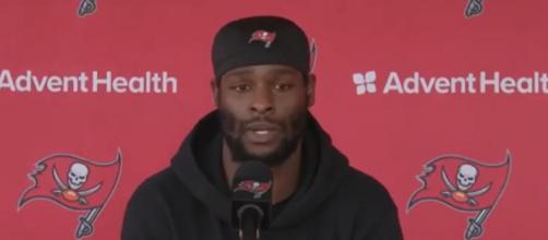 Bell last played for the Baltimore Ravens (Image source: Tampa Bay Buccaneers/YouTube)