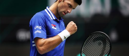 Il giudice Anthony Kelly ha deciso che Novak Djokovic può restare in Australia e giocare gli Australian Open.