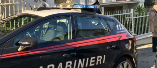 Pesaro, 80enne fermato dai carabinieri per l'omicidio della moglie la notte di Natale.