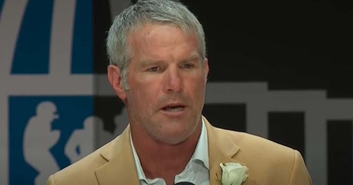 Hall Of Famer Brett Favre Puts Tom Brady On Top Of His All-time QB List