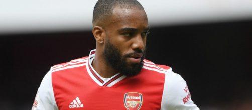 Juventus, possibile sondaggio per Lacazette