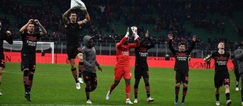 Il Milan supera la Salernitana e vola in testa al campionato in attesa del Napoli