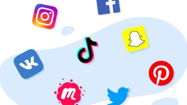 Tim Social & Chat, Vodafone Pass, WindTre Young 5G: le offerte per i patiti di social.