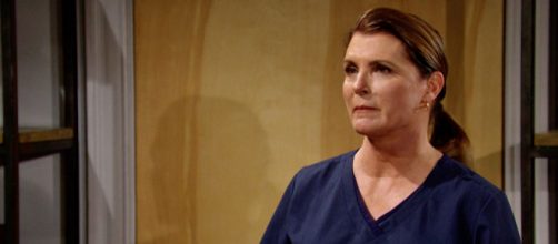 Beautiful, anticipazioni americane: Sheila si finge infermiera per andare da Finn.